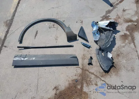 2014 Ford Escape S z USA, uszkodzony, nr VIN 1FMCU0F70EUC67897